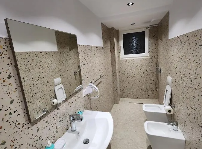 Πανσιόν Pietro